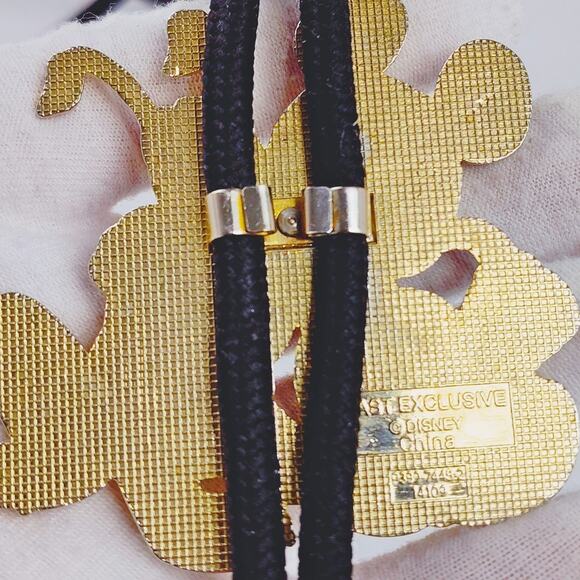 Disney Mickey Mouse Pluto Cast Member Exclusive Bolo Lanyard - Picture 8 of 10